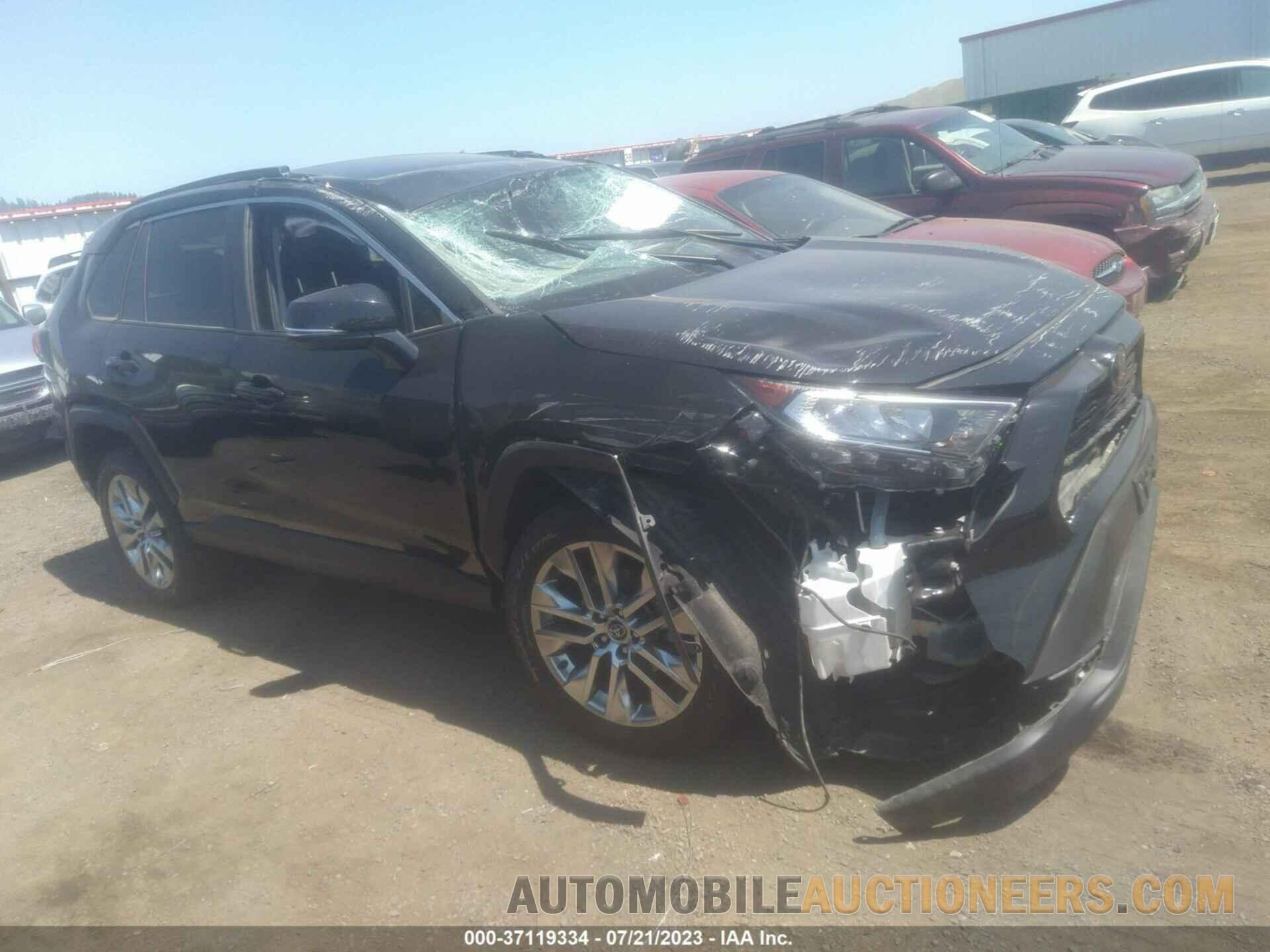 2T3A1RFV8LW109864 TOYOTA RAV4 2020