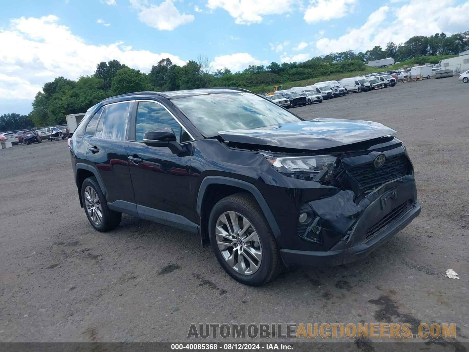 2T3A1RFV8MW142106 TOYOTA RAV4 2021