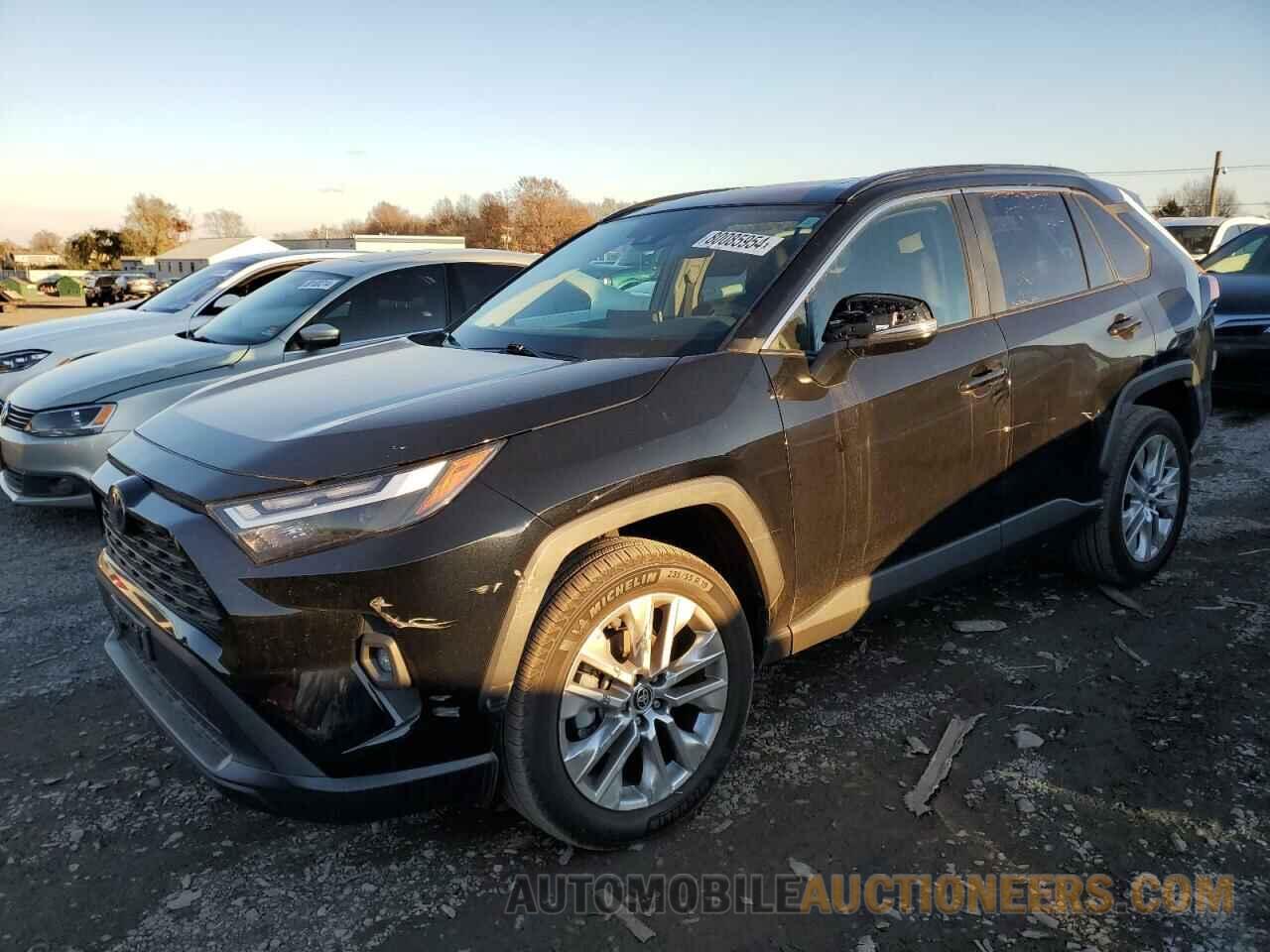 2T3A1RFV8RW441313 TOYOTA RAV4 2024