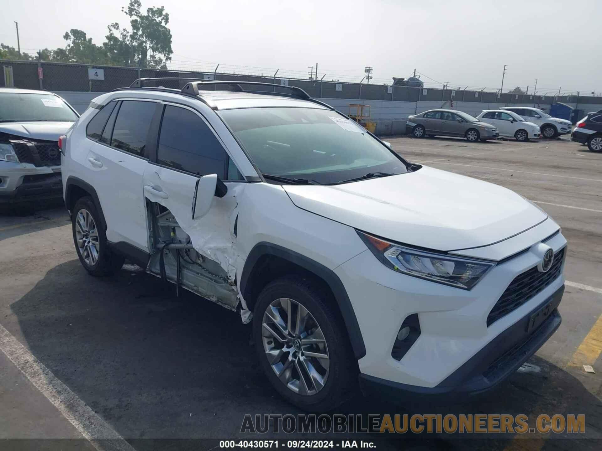 2T3A1RFV9KW026698 TOYOTA RAV4 2019