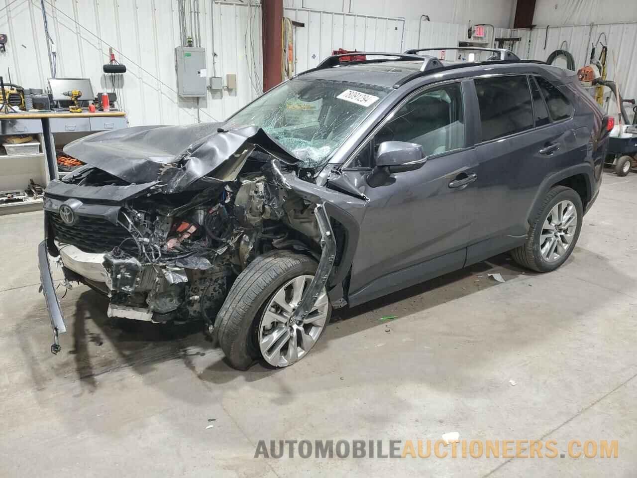 2T3A1RFV9LC135276 TOYOTA RAV4 2020