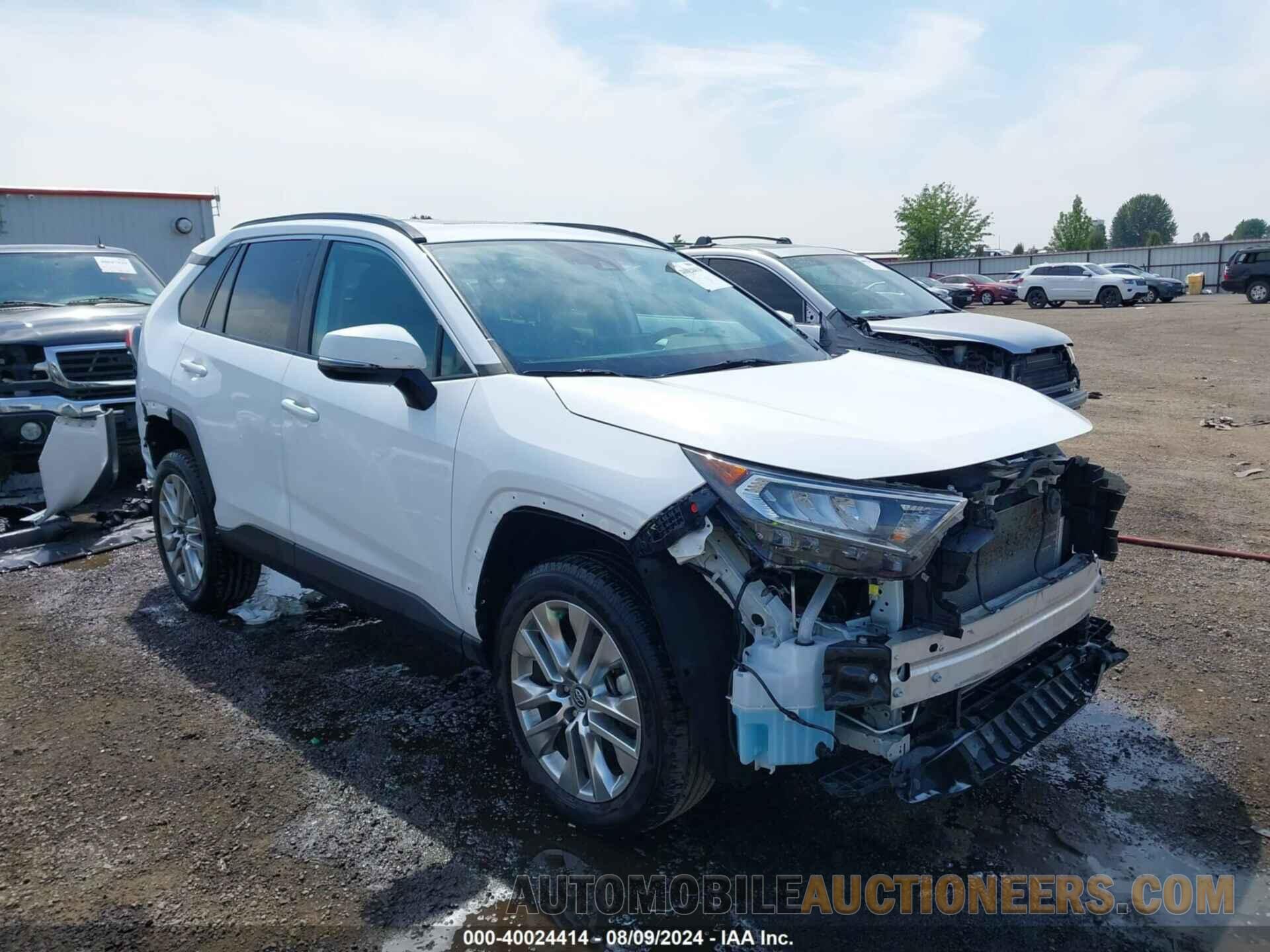 2T3A1RFV9LC137688 TOYOTA RAV4 2020