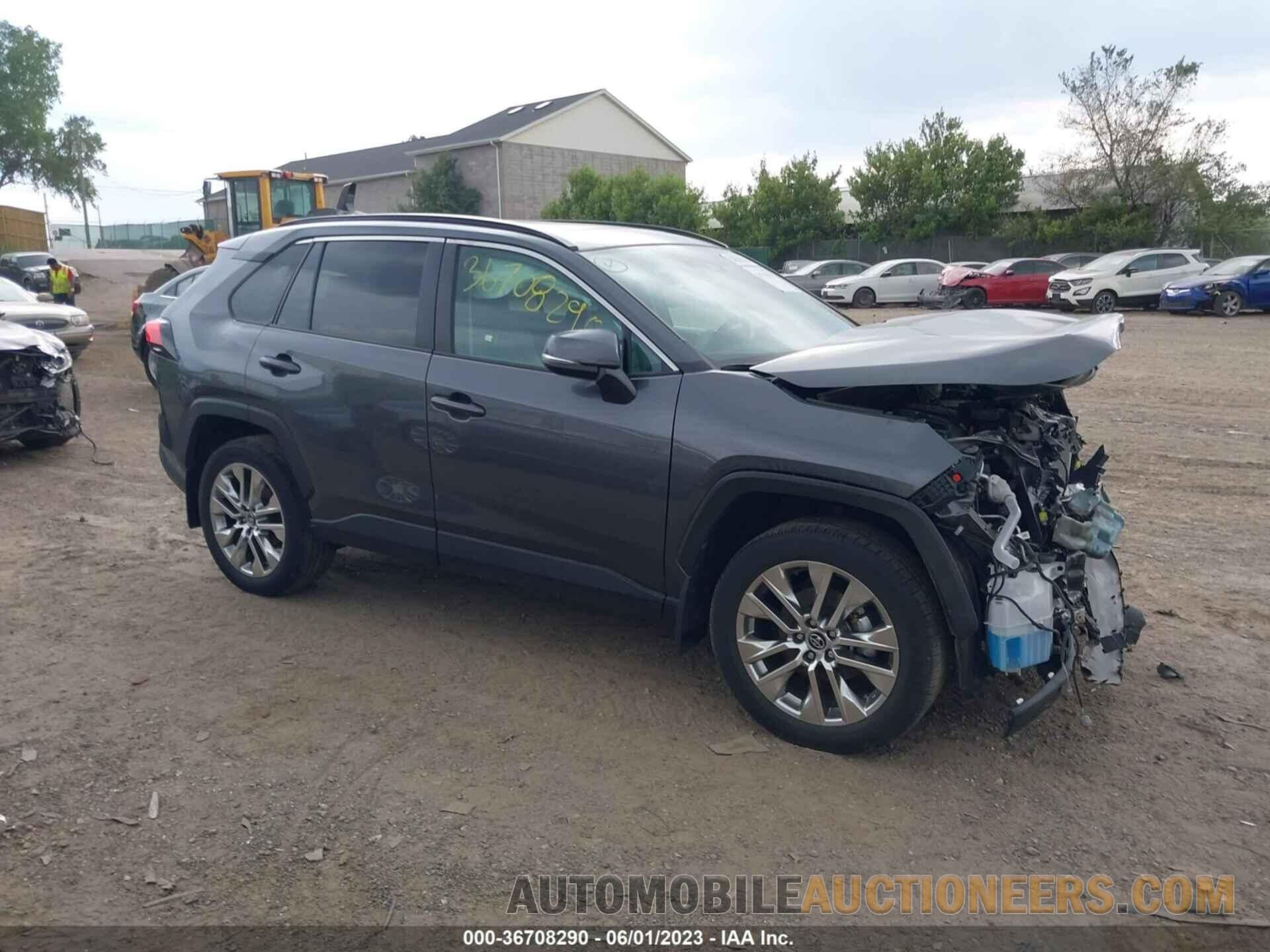 2T3A1RFV9MC158106 TOYOTA RAV4 2021