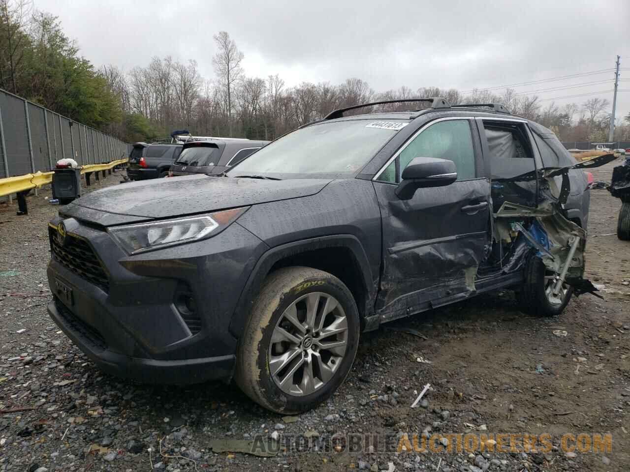 2T3A1RFV9MW167757 TOYOTA RAV4 2021