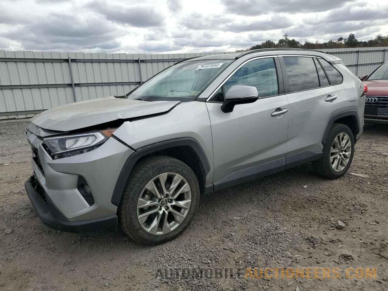 2T3A1RFVXKW048418 TOYOTA RAV4 2019