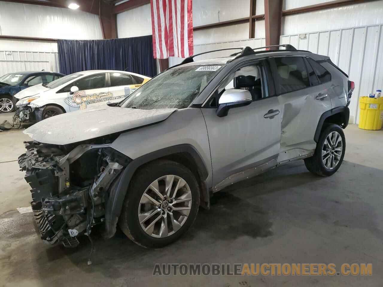 2T3A1RFVXKW072718 TOYOTA RAV4 2019