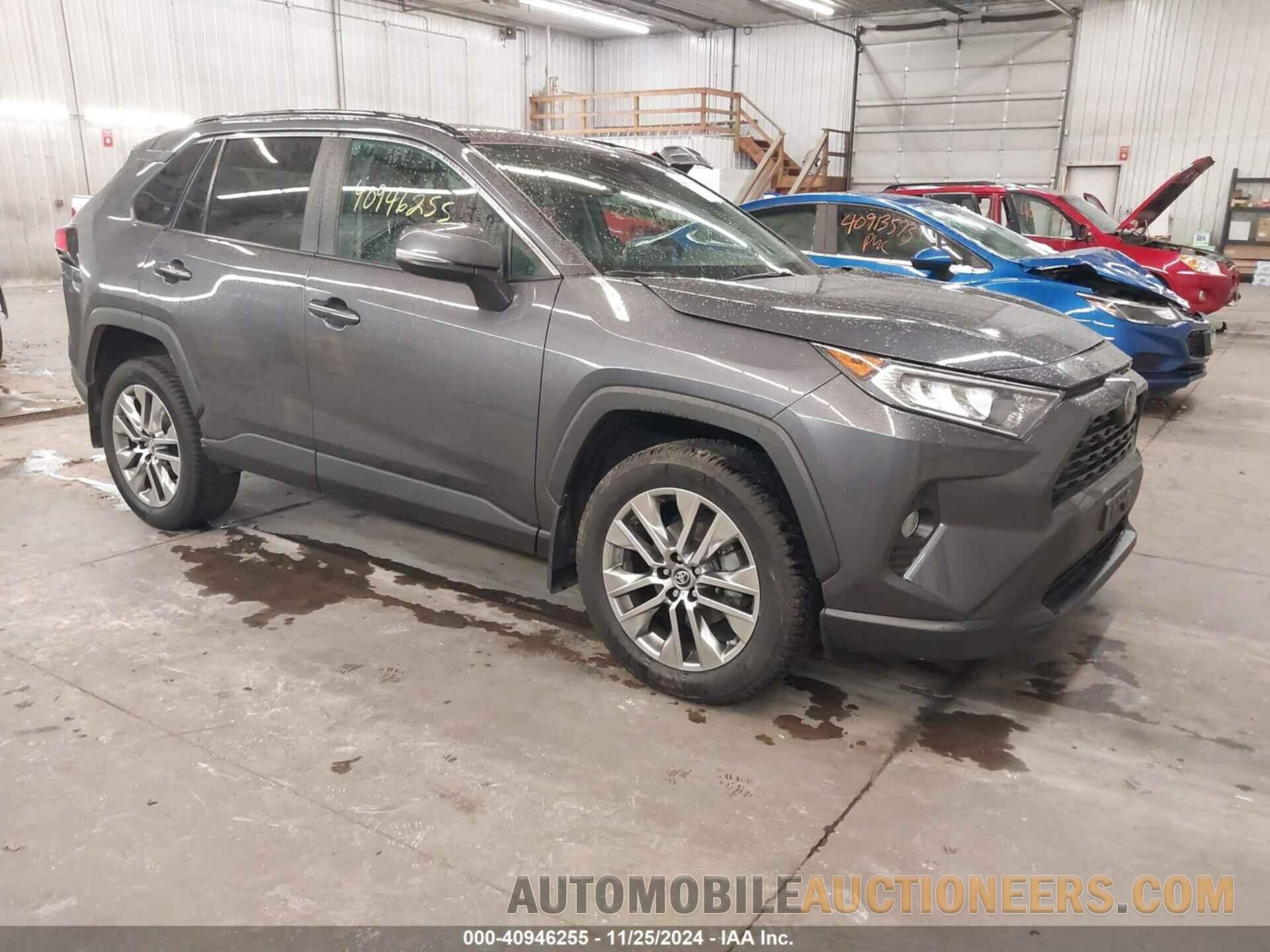 2T3A1RFVXKW073156 TOYOTA RAV4 2019