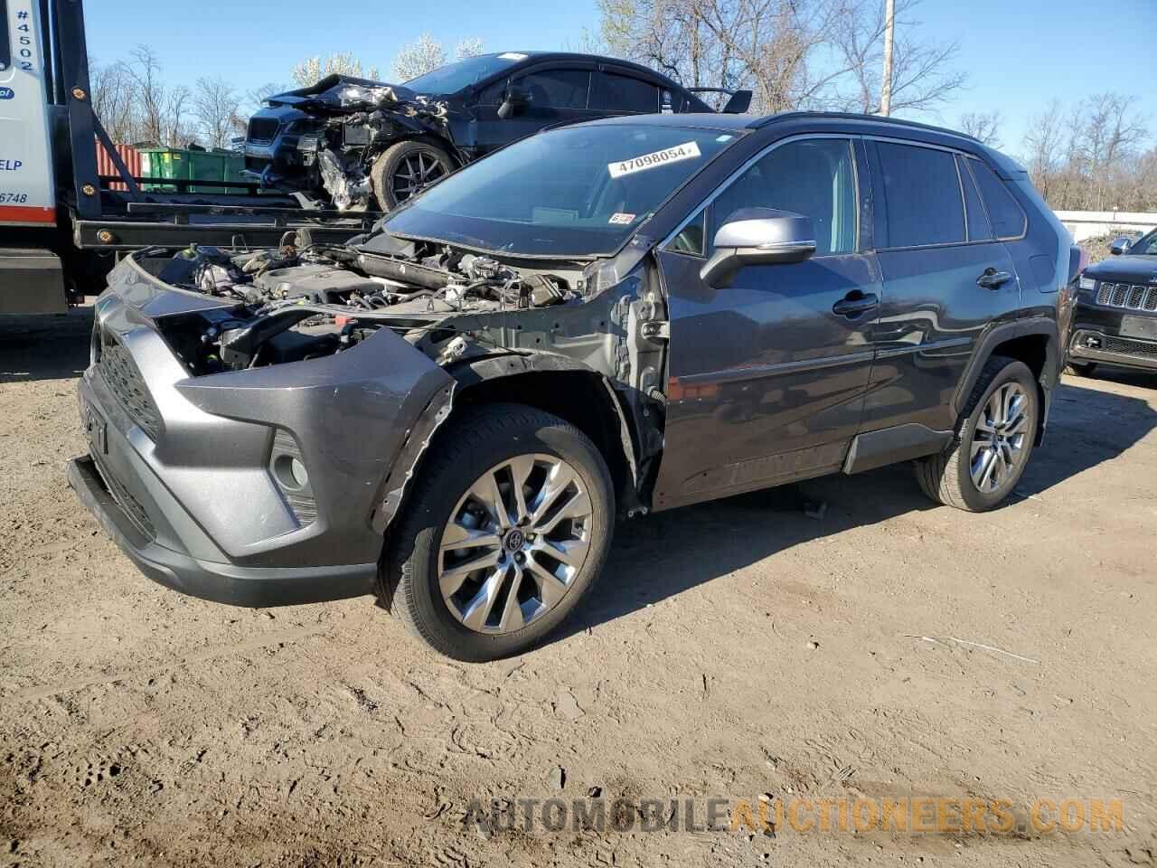 2T3A1RFVXLW117951 TOYOTA RAV4 2020