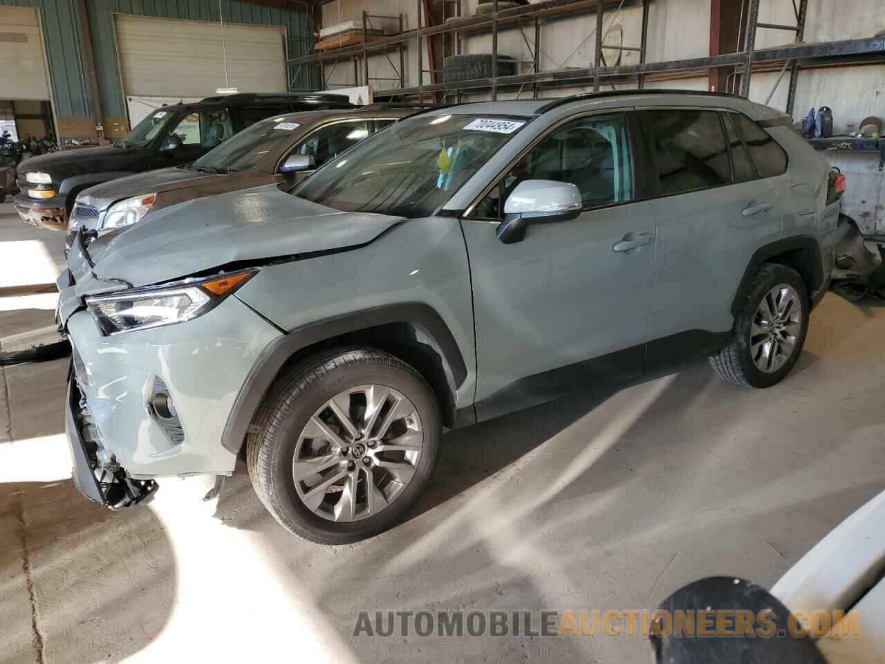 2T3A1RFVXMW184437 TOYOTA RAV4 2021