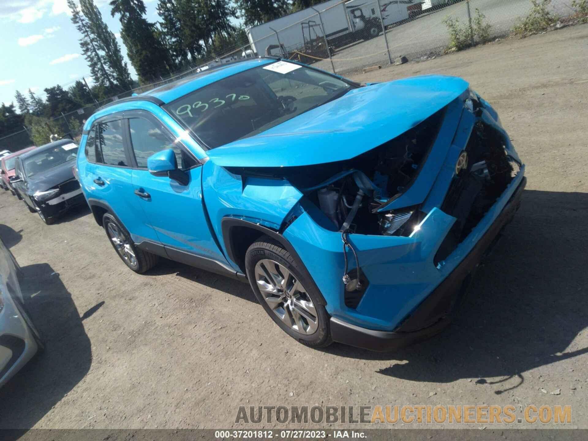 2T3A1RFVXMW233653 TOYOTA RAV4 2021