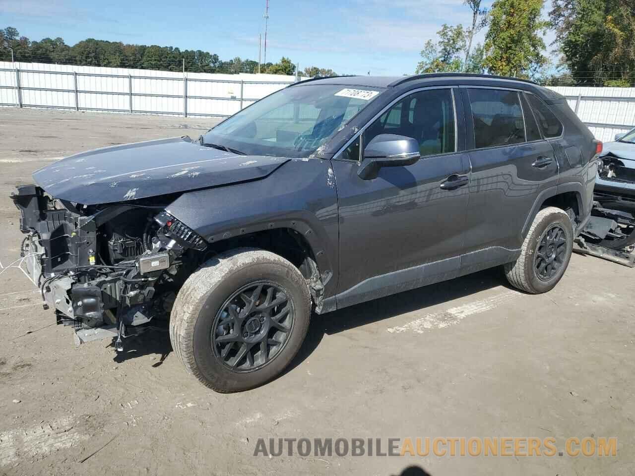 2T3A1RFVXNC270415 TOYOTA RAV4 2022