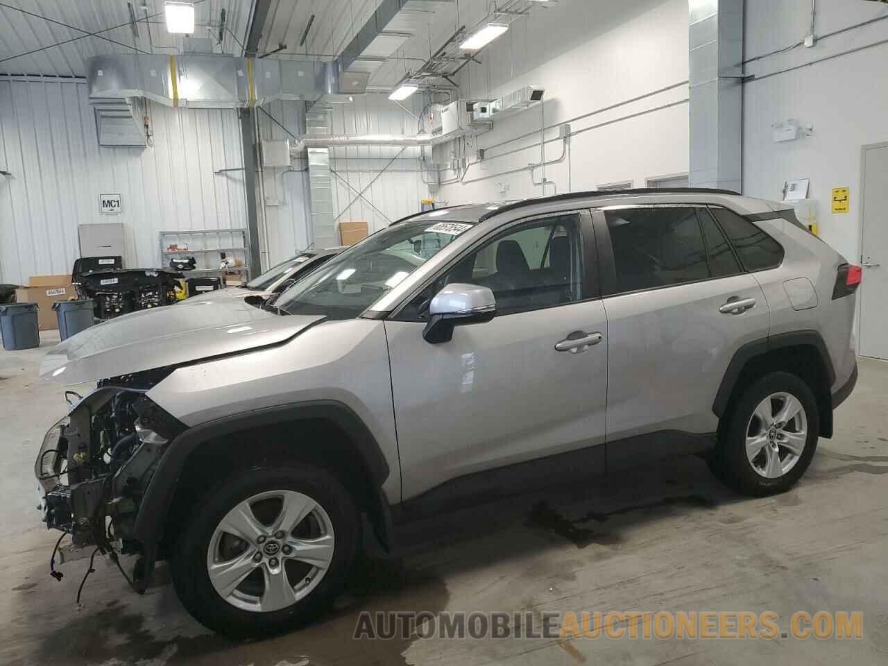 2T3B1RFV6KC056263 TOYOTA RAV4 2019