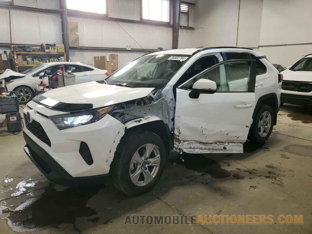 2T3B1RFV8KW016135 TOYOTA RAV4 2019