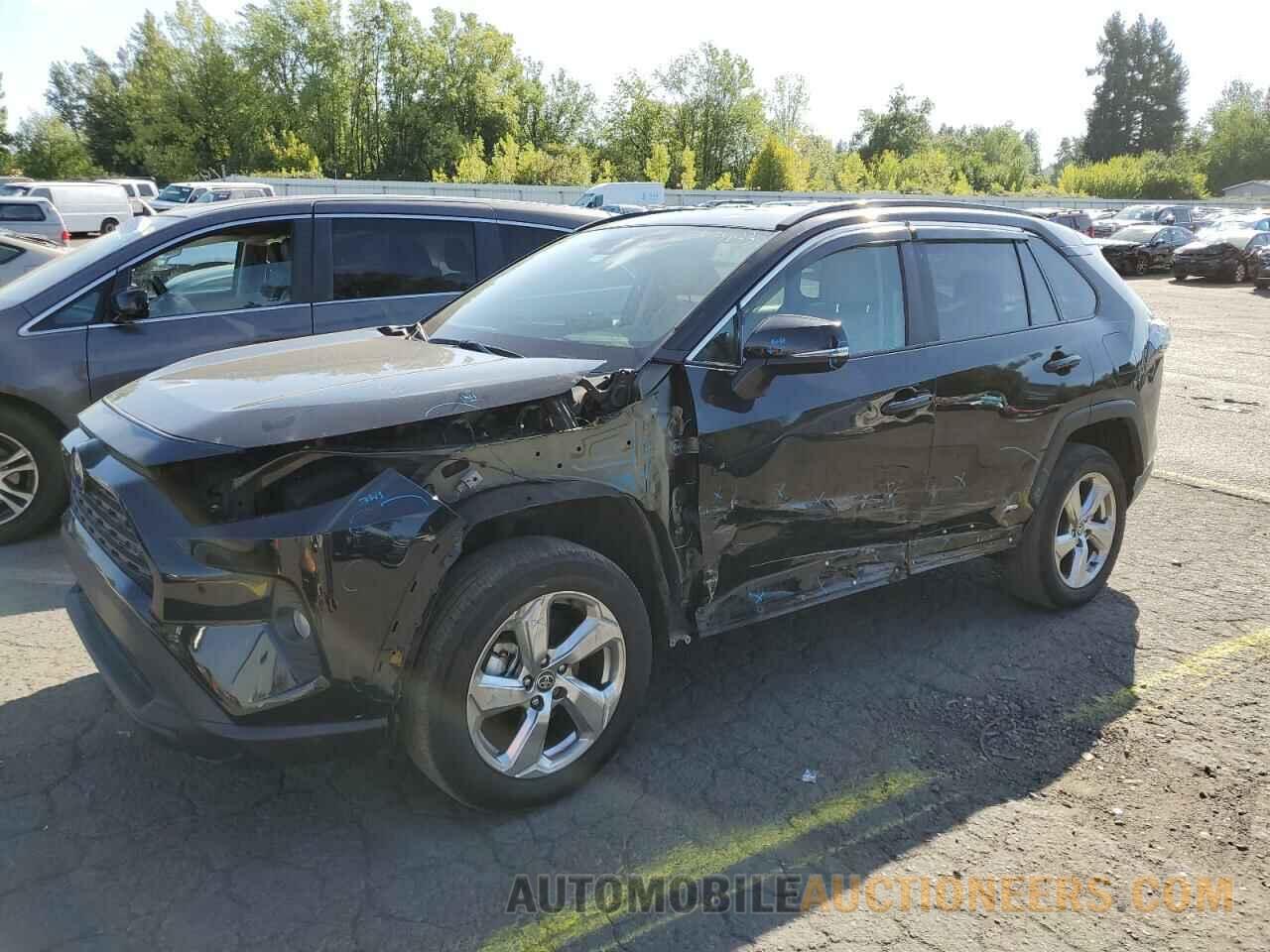 2T3B6RFV8MW028385 TOYOTA RAV4 2021