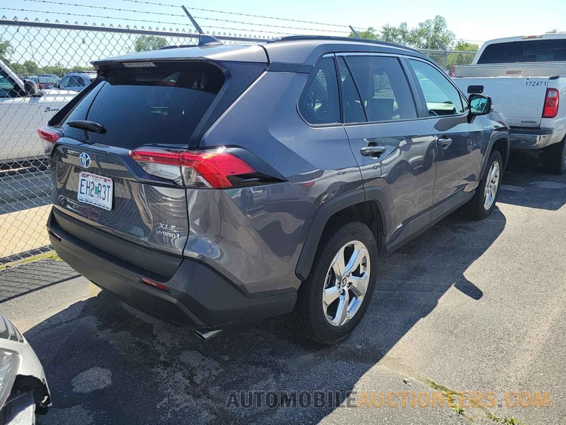 2T3B6RFV9MW020604 TOYOTA RAV4 2021