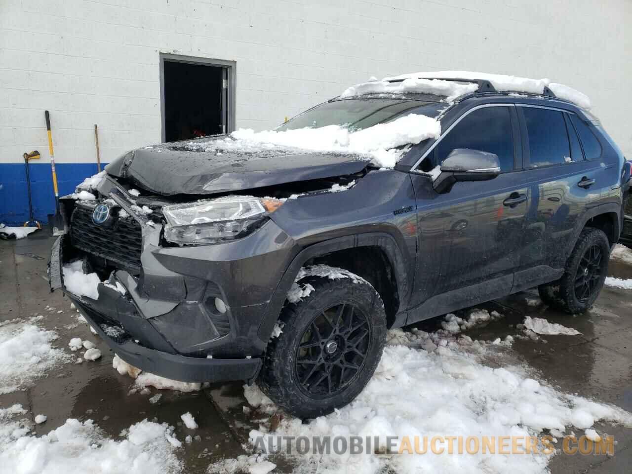 2T3B6RFVXMW013483 TOYOTA RAV4 2021