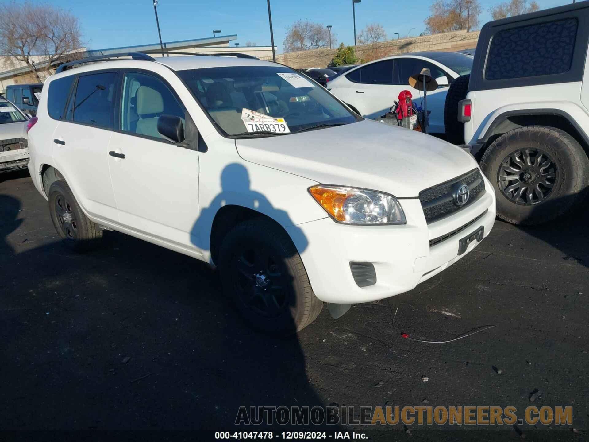 2T3BF4DV9CW183905 TOYOTA RAV4 2012