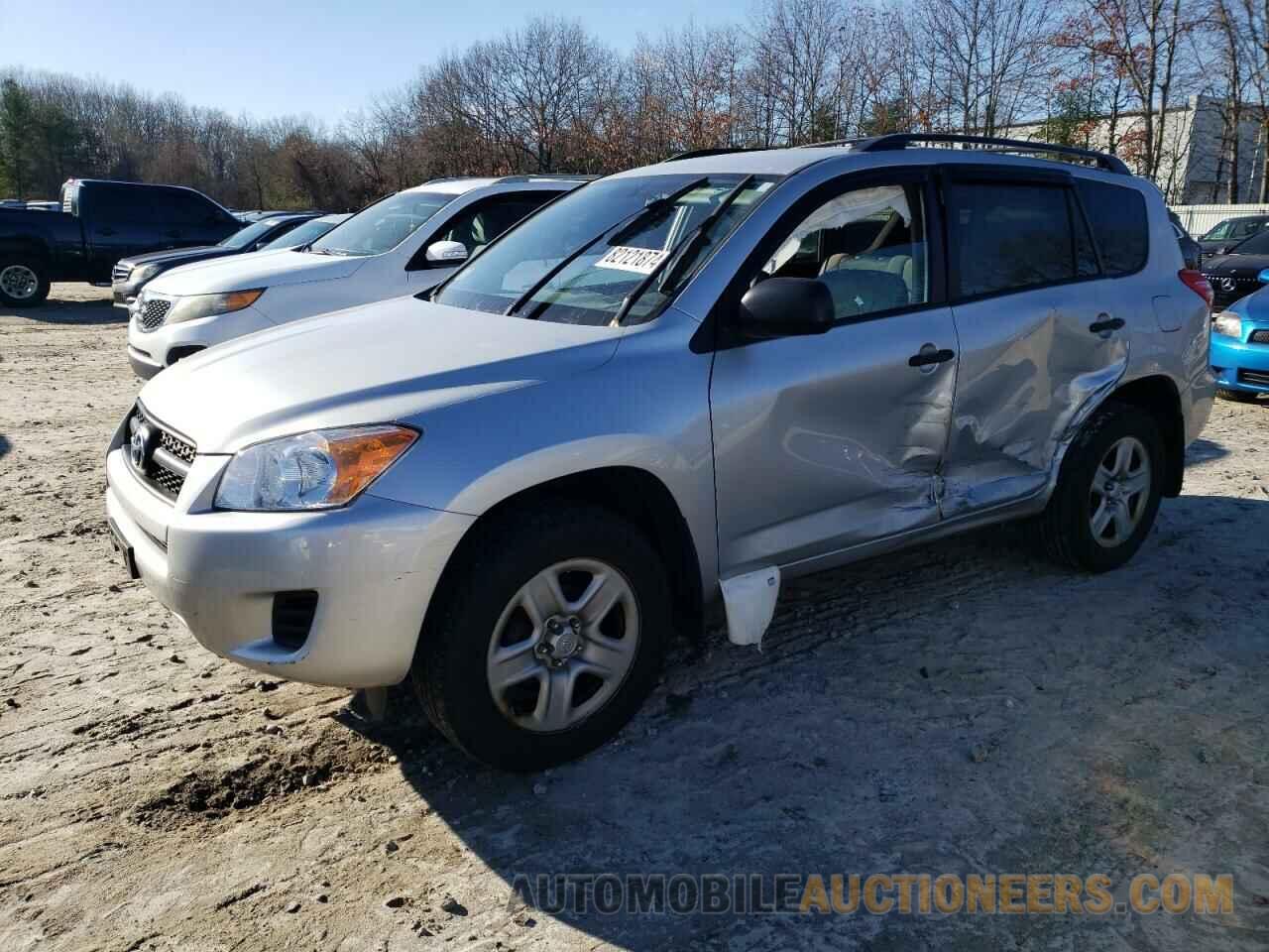 2T3BF4DV9CW256562 TOYOTA RAV4 2012