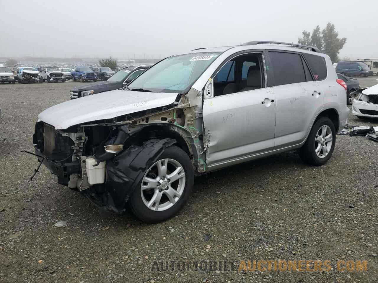 2T3BF4DVXCW265304 TOYOTA RAV4 2012