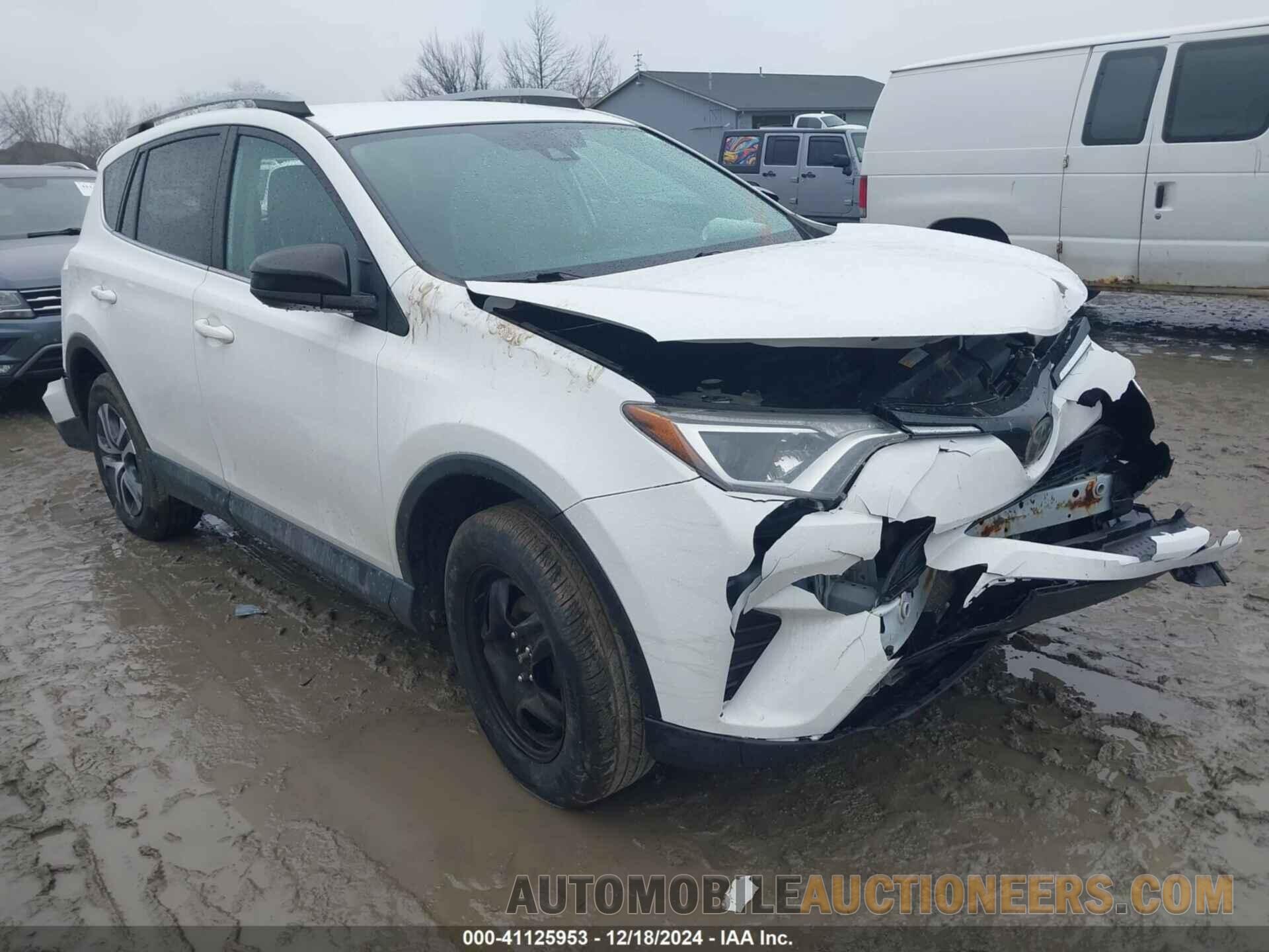 2T3BFREV0HW636280 TOYOTA RAV4 2017