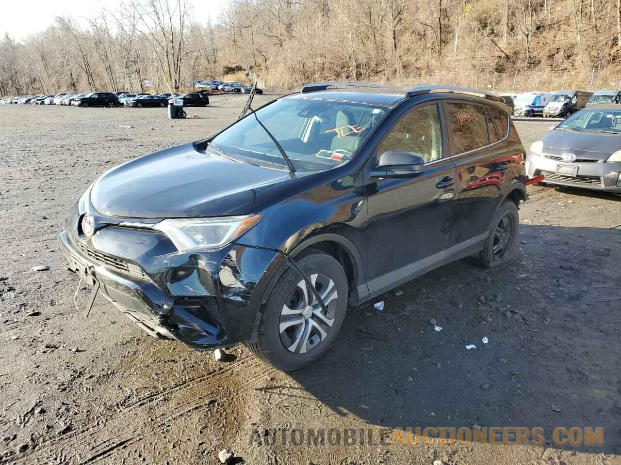 2T3BFREV0HW638126 TOYOTA RAV4 2017