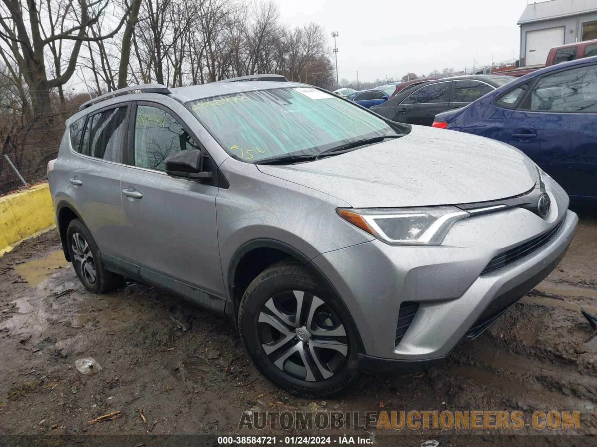 2T3BFREV0JW724106 TOYOTA RAV4 2018