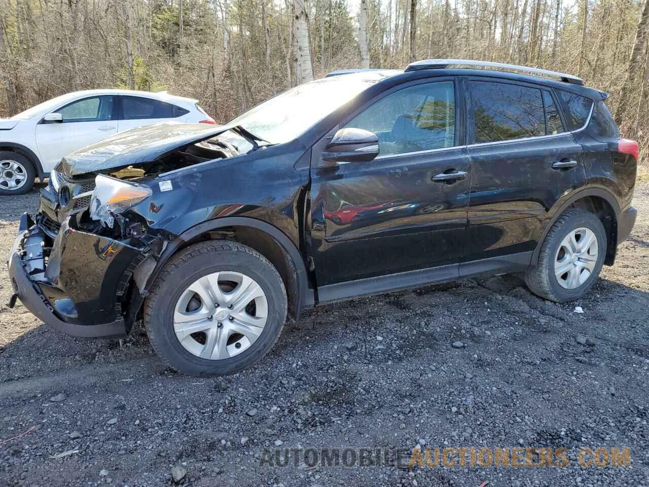 2T3BFREV1FW239979 TOYOTA RAV4 2015