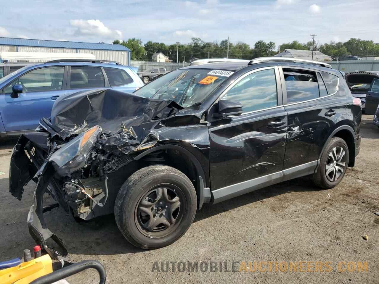 2T3BFREV1HW579121 TOYOTA RAV4 2017