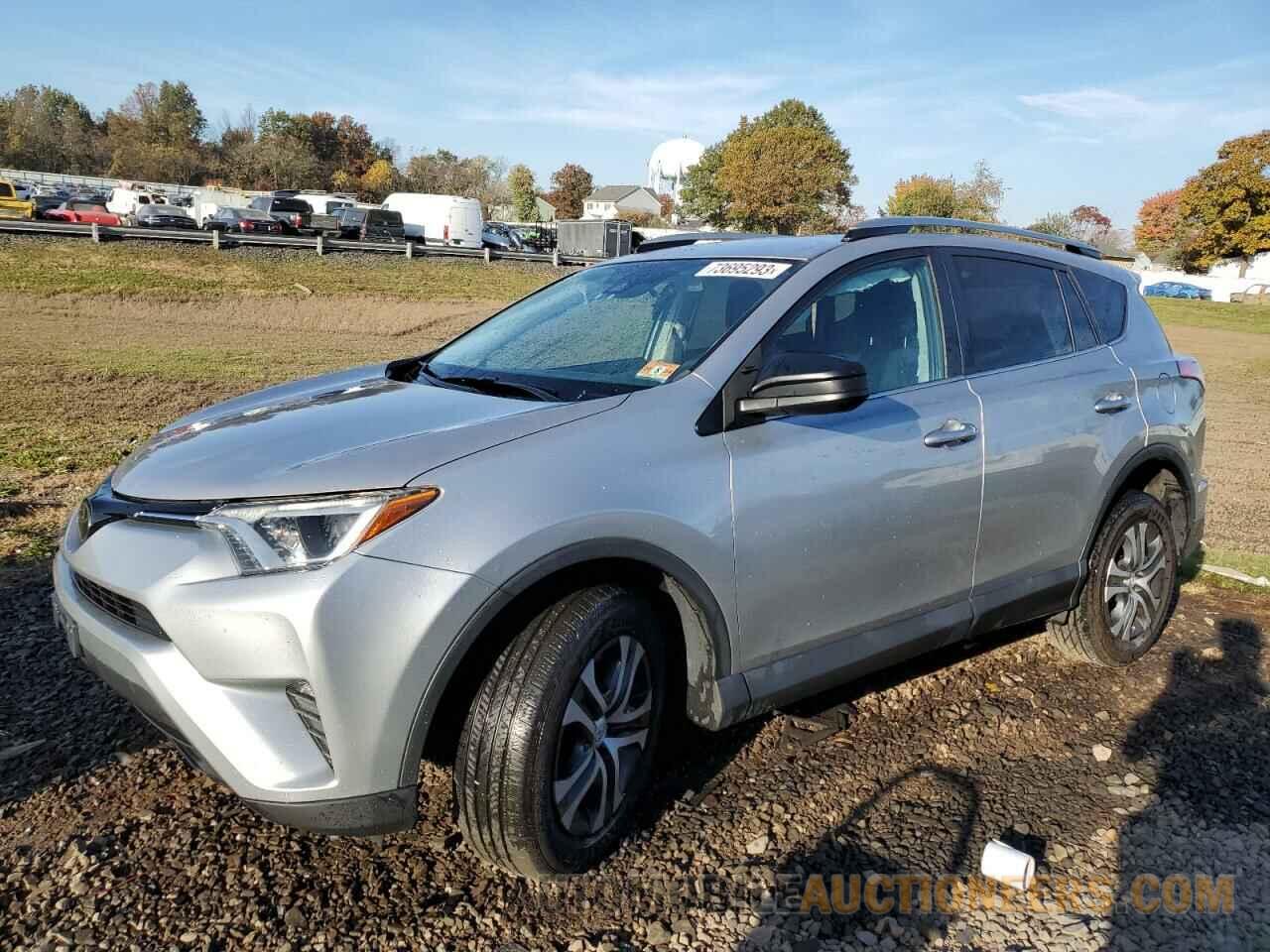 2T3BFREV1HW680496 TOYOTA RAV4 2017