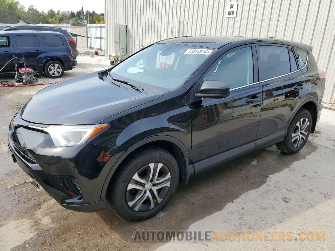 2T3BFREV1JW820049 TOYOTA RAV4 2018