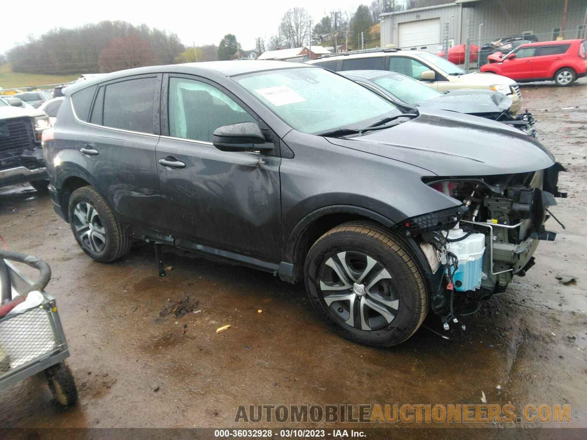 2T3BFREV1JW855688 TOYOTA RAV4 2018