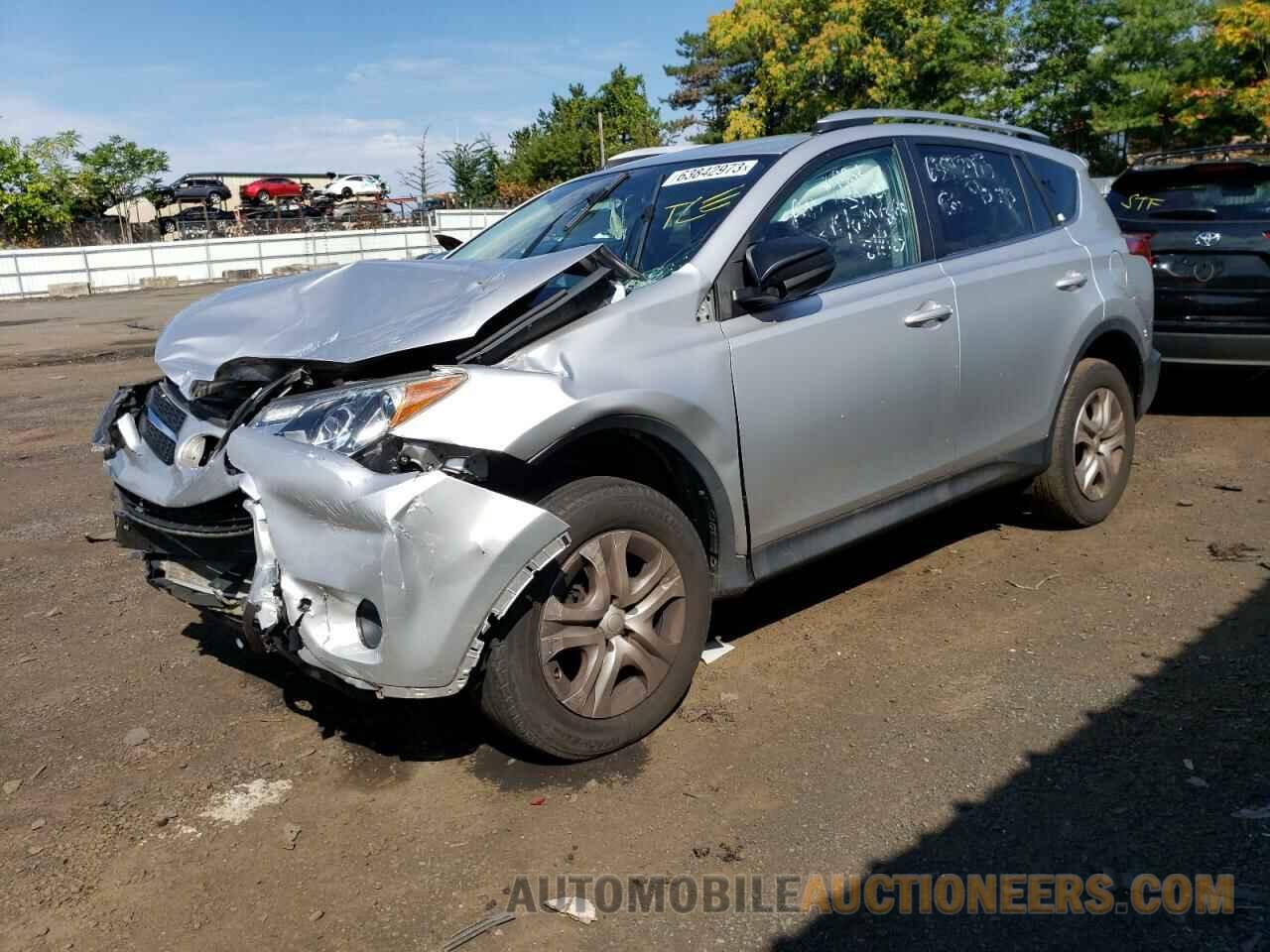 2T3BFREV2FW297003 TOYOTA RAV4 2015