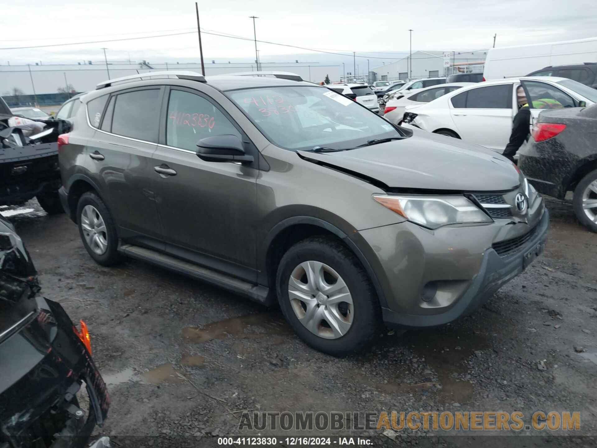 2T3BFREV2FW306461 TOYOTA RAV4 2015