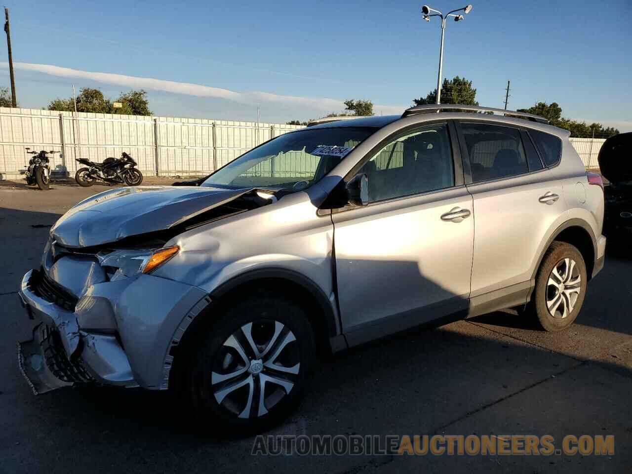 2T3BFREV2HW678594 TOYOTA RAV4 2017