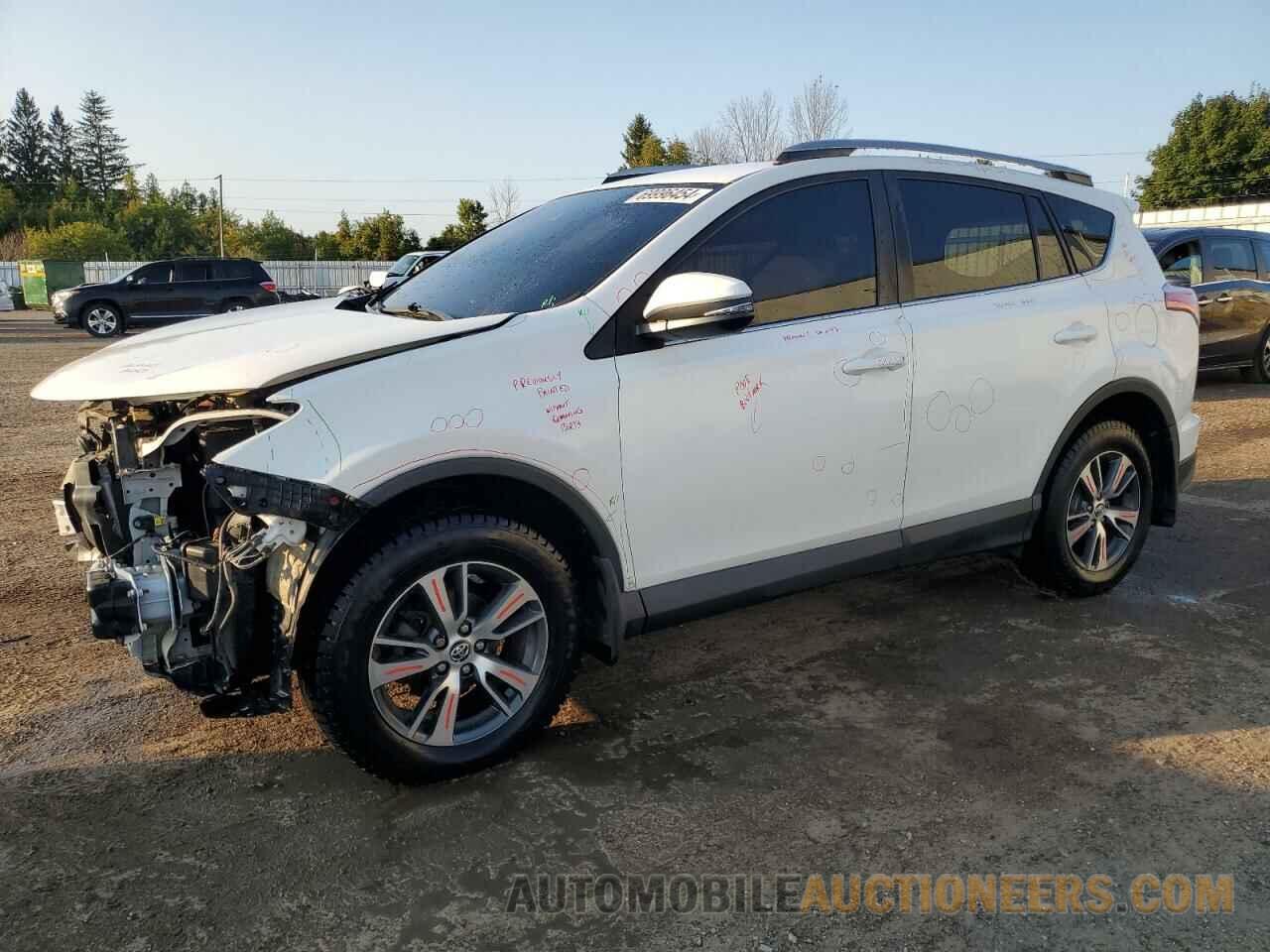 2T3BFREV2JW719537 TOYOTA RAV4 2018