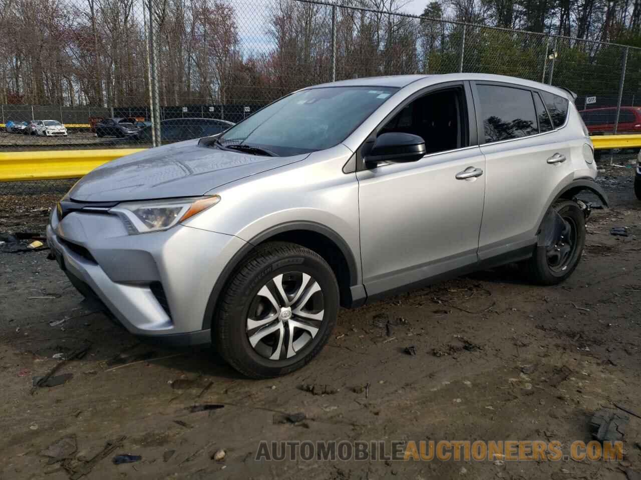 2T3BFREV2JW725709 TOYOTA RAV4 2018