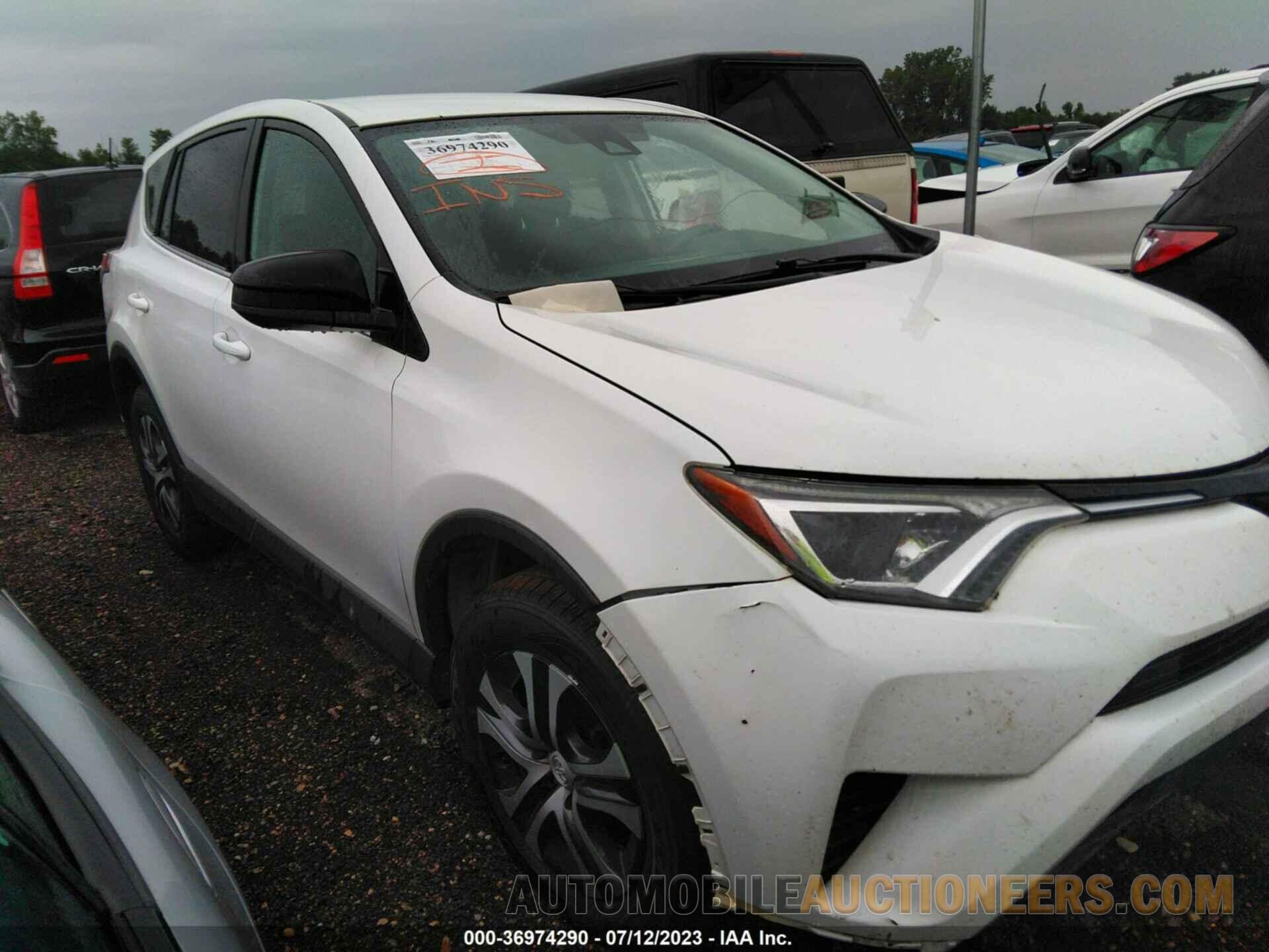 2T3BFREV2JW779673 TOYOTA RAV4 2018