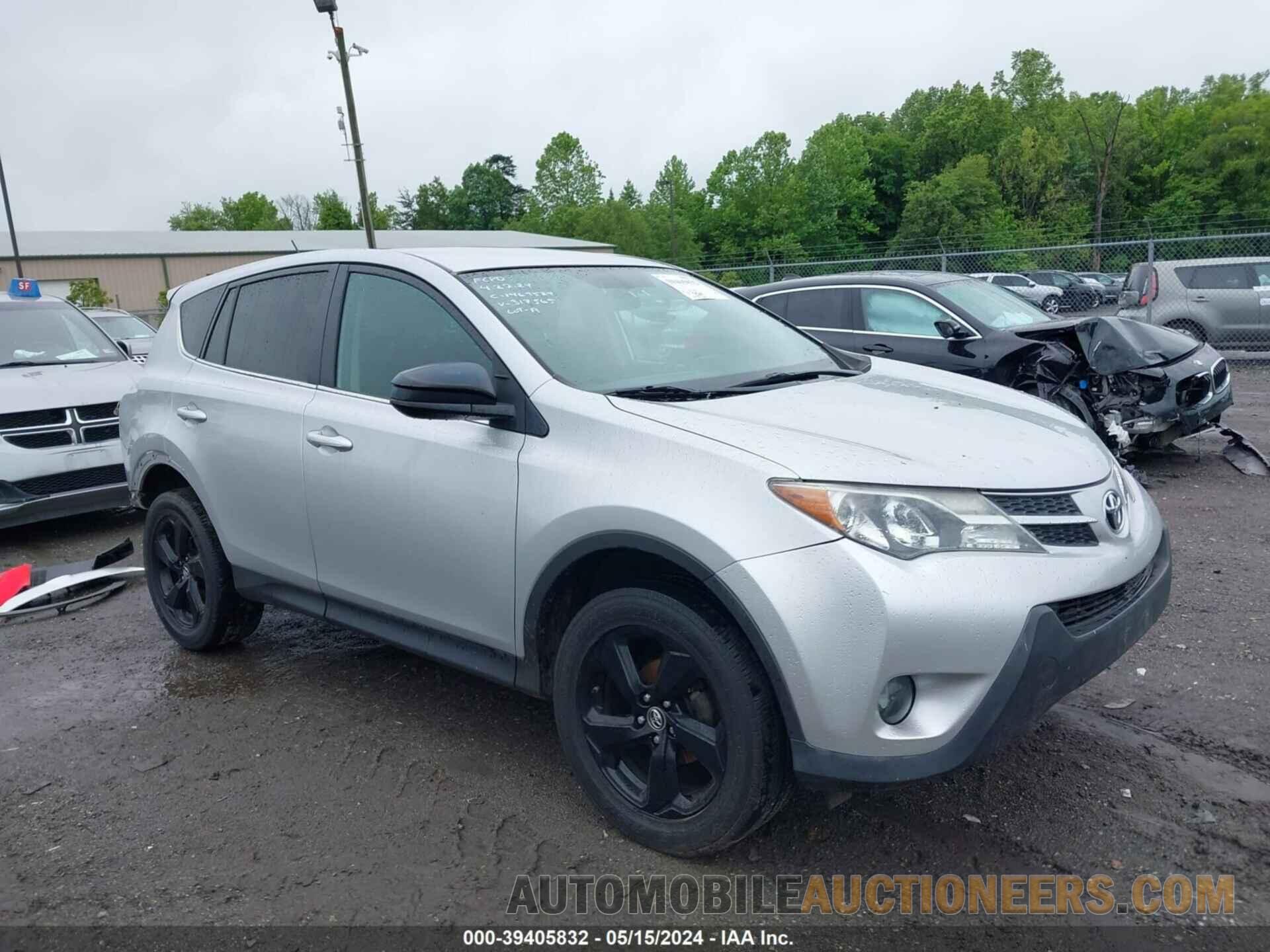 2T3BFREV3FW317565 TOYOTA RAV4 2015