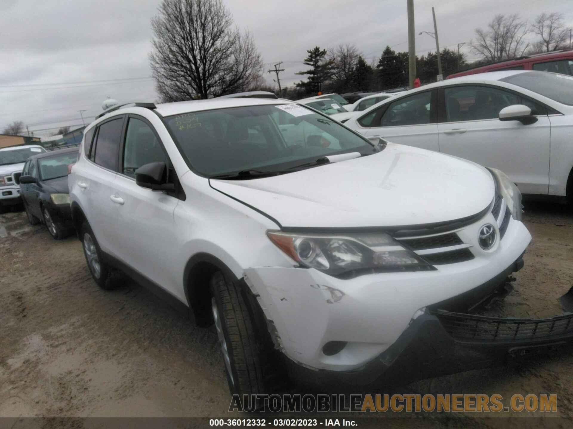 2T3BFREV3FW337492 TOYOTA RAV4 2015