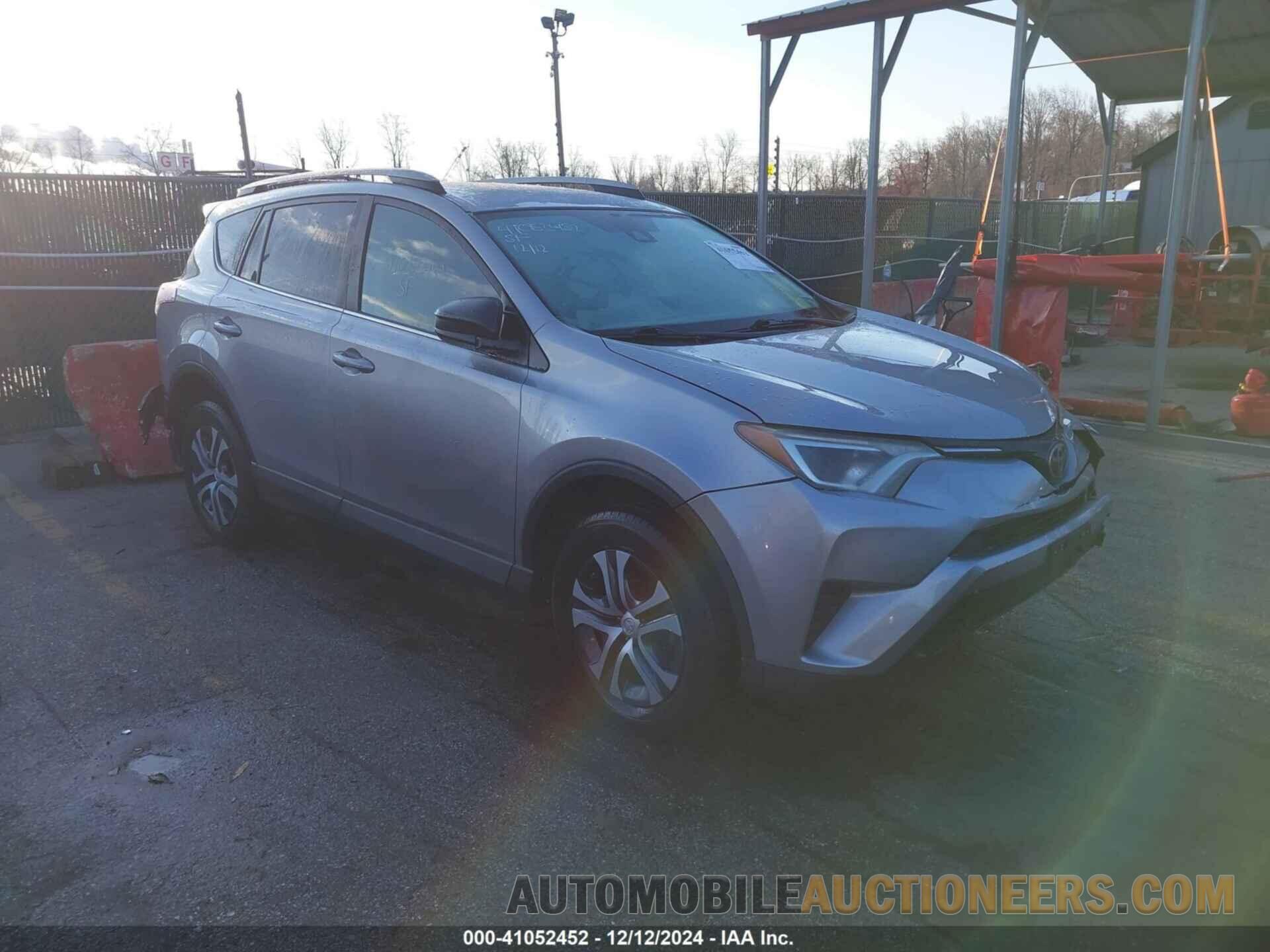 2T3BFREV3HW587060 TOYOTA RAV4 2017