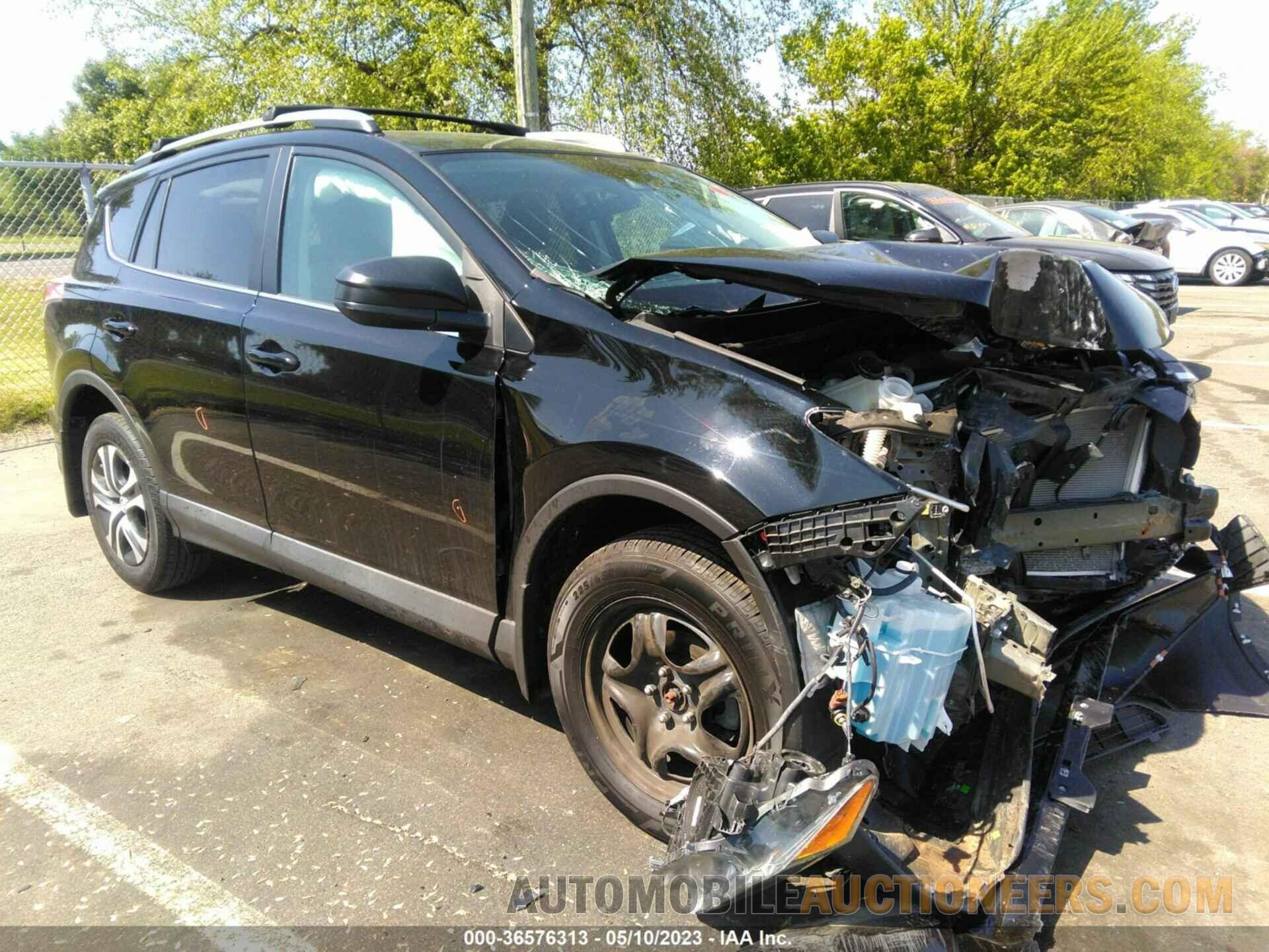 2T3BFREV3JW715349 TOYOTA RAV4 2018