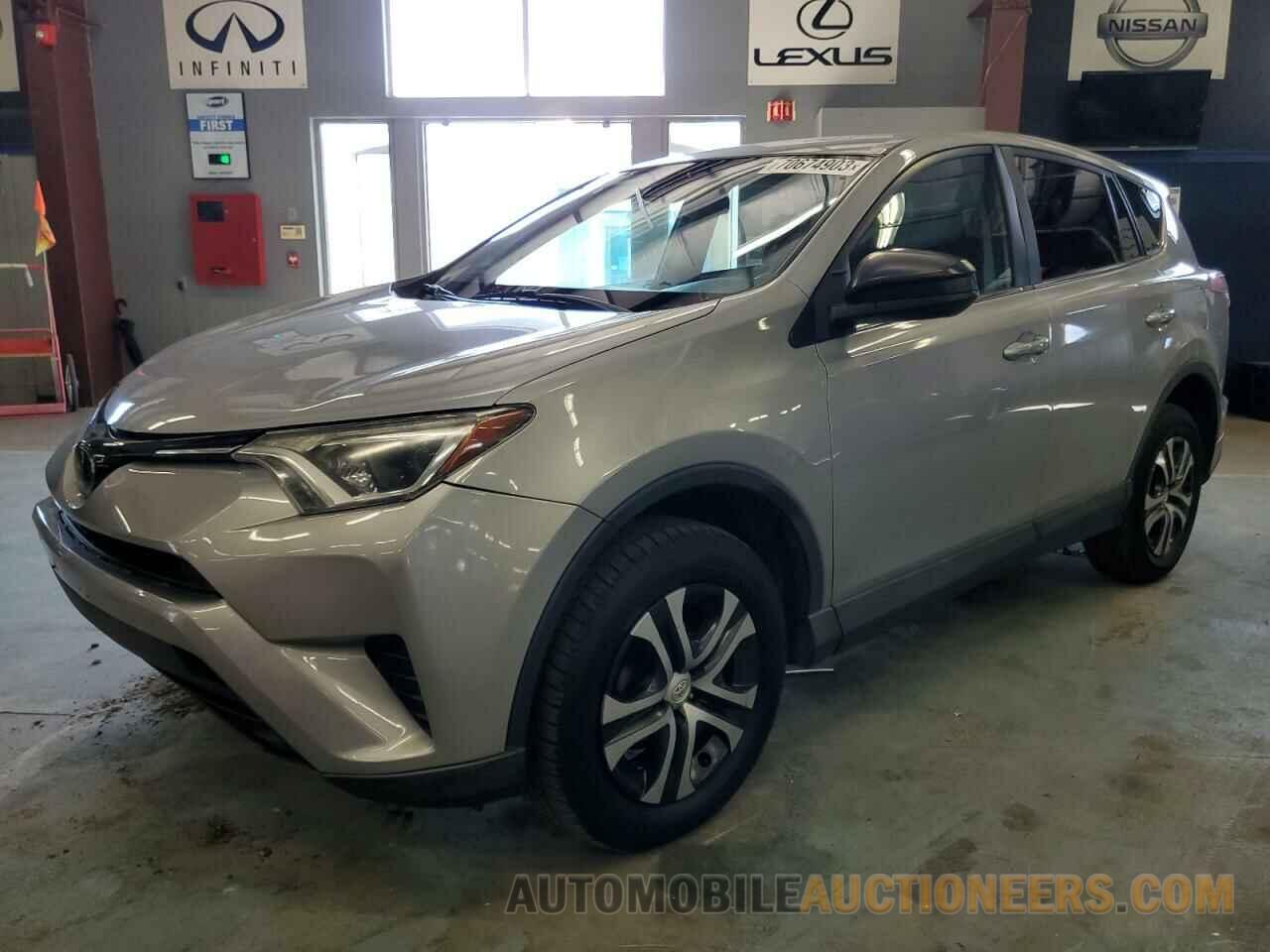 2T3BFREV3JW777043 TOYOTA RAV4 2018