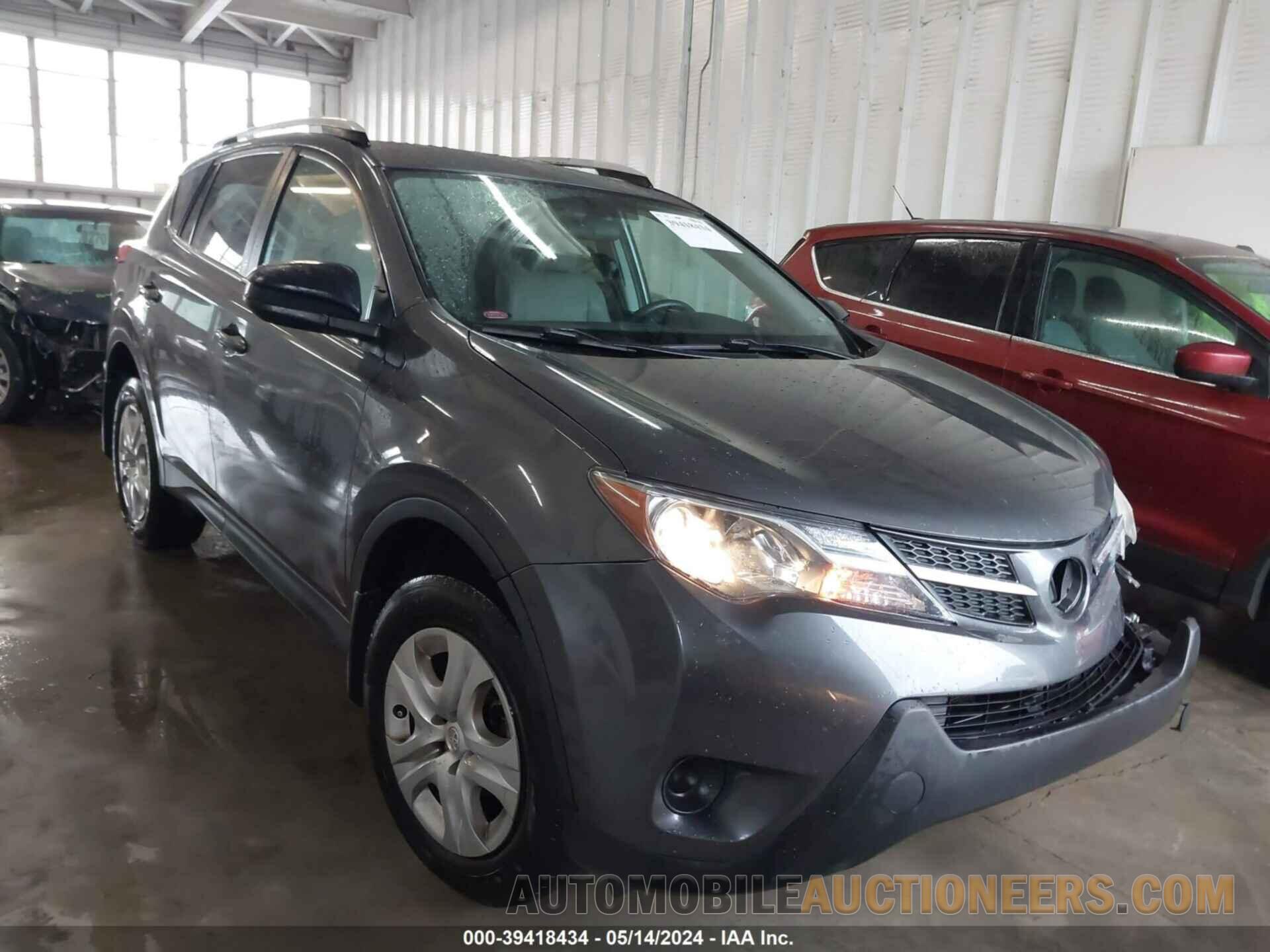 2T3BFREV4FW313931 TOYOTA RAV4 2015