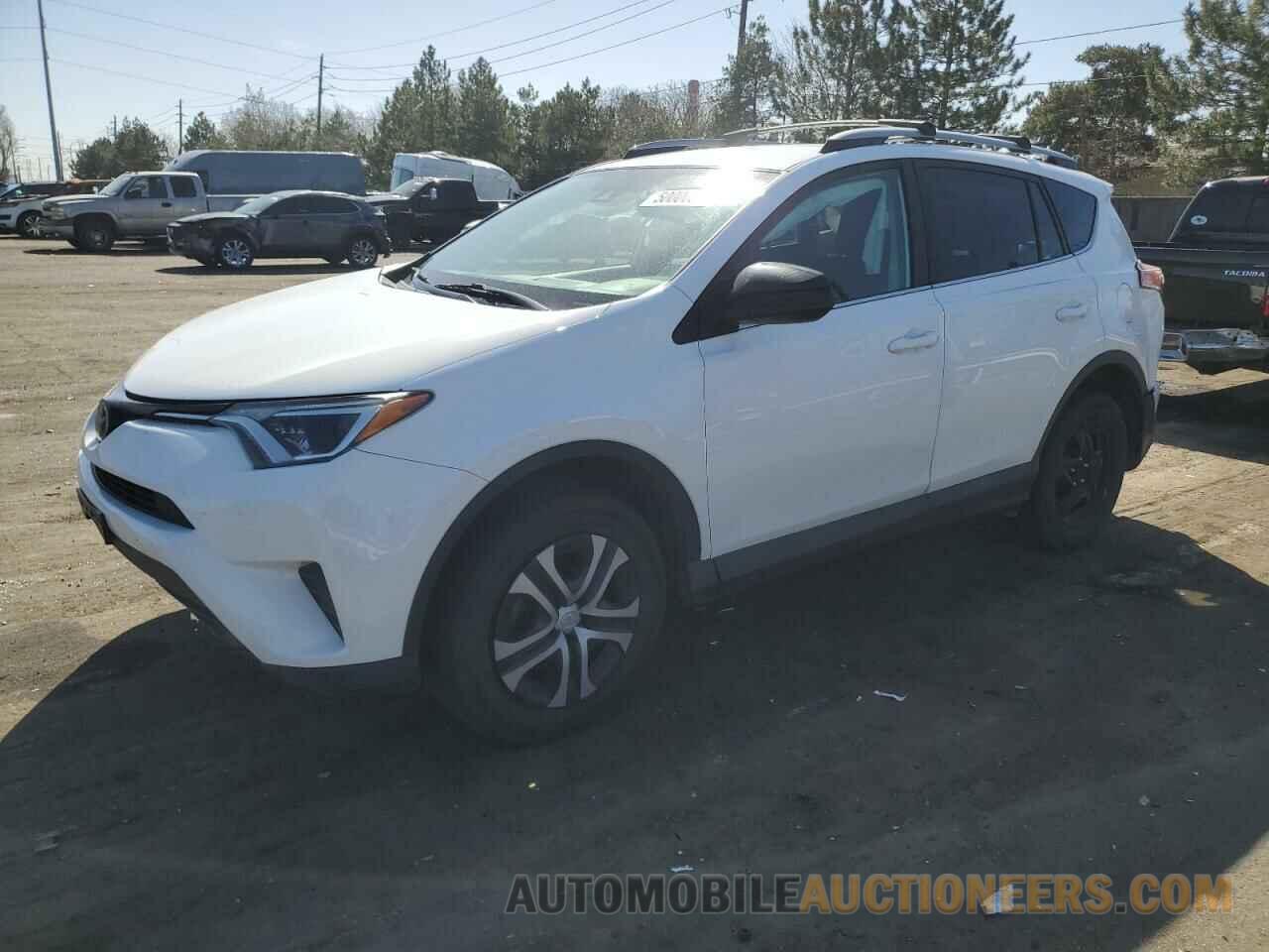 2T3BFREV4HW569523 TOYOTA RAV4 2017