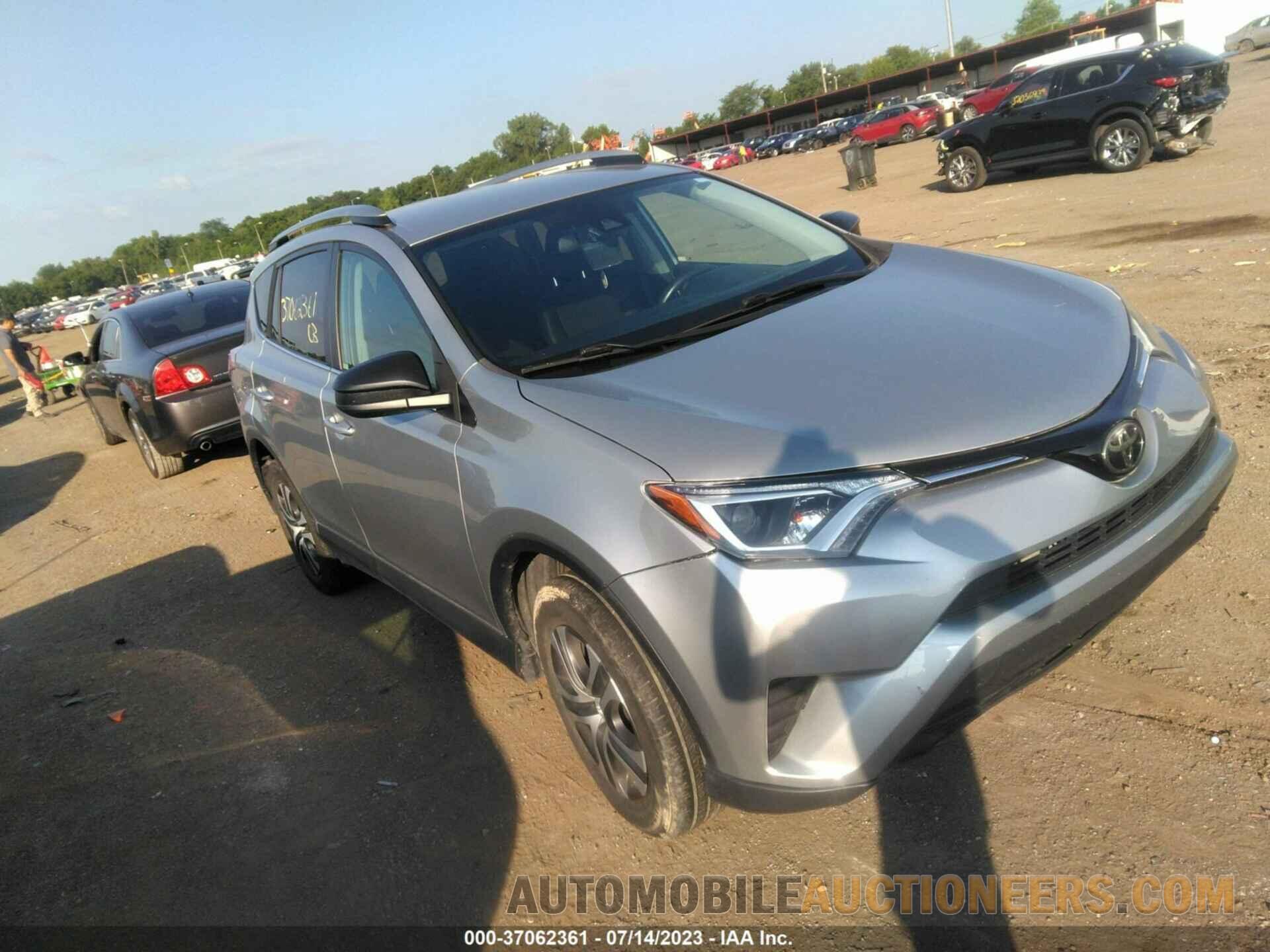 2T3BFREV4HW570798 TOYOTA RAV4 2017