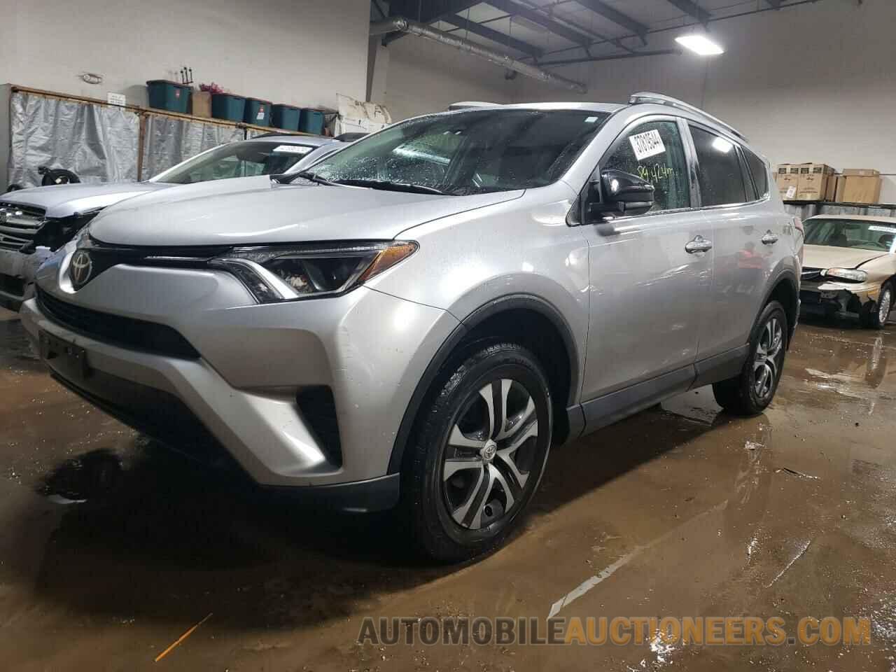 2T3BFREV4HW577668 TOYOTA RAV4 2017