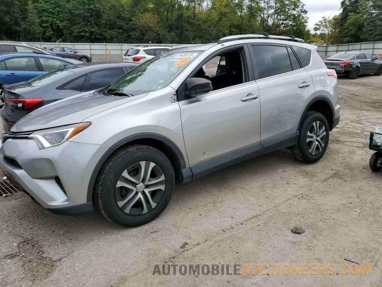 2T3BFREV5HW635318 TOYOTA RAV4 2017