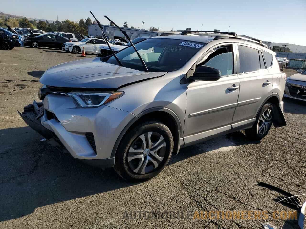 2T3BFREV6JW721985 TOYOTA RAV4 2018