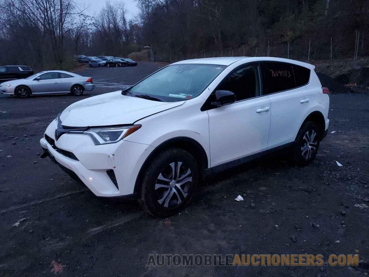 2T3BFREV6JW771639 TOYOTA RAV4 2018