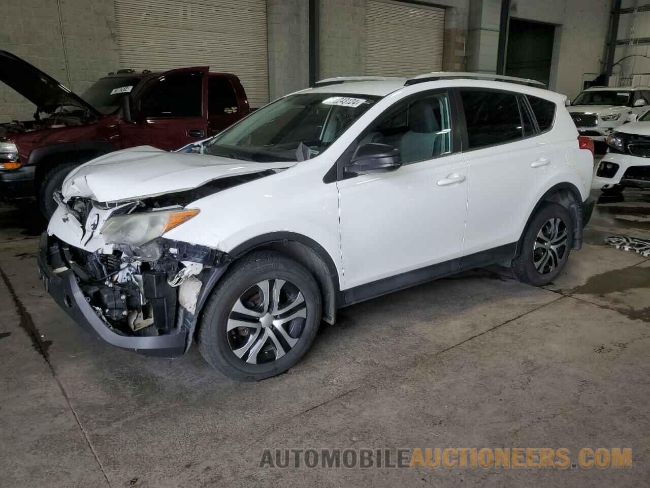 2T3BFREV7FW305824 TOYOTA RAV4 2015